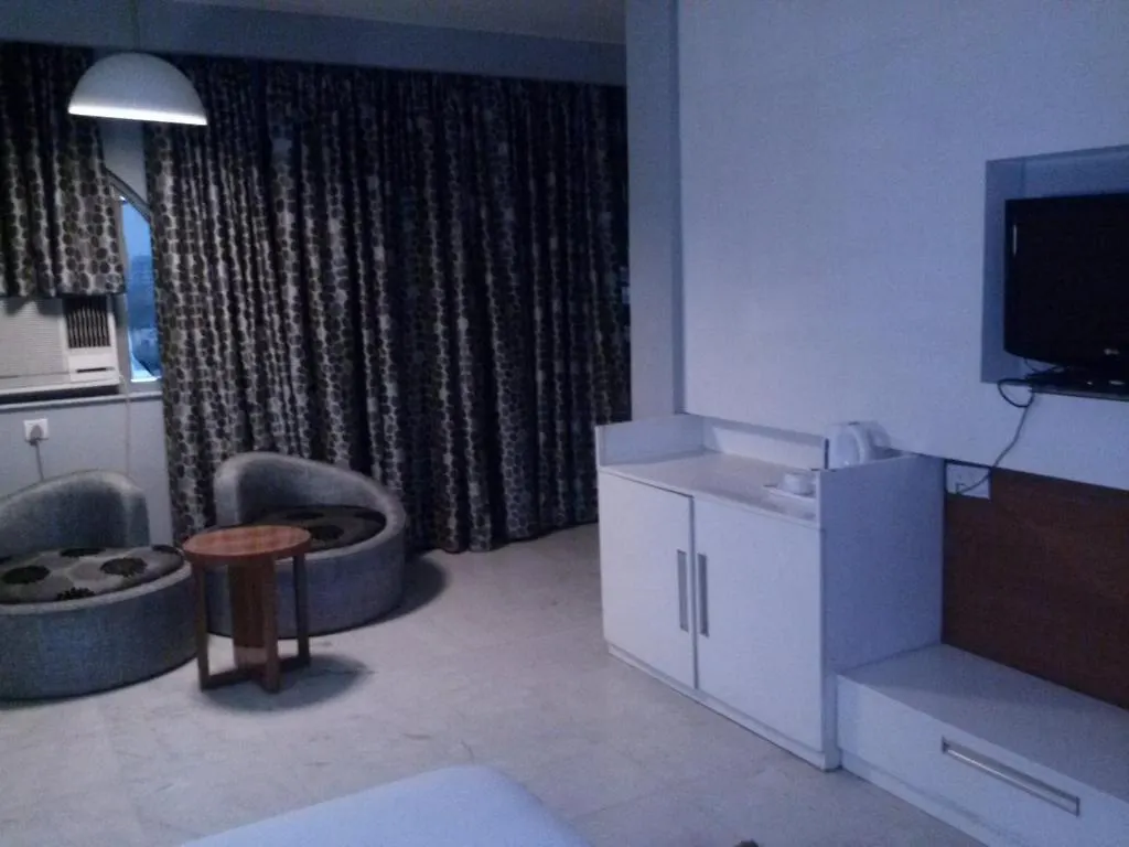 Chanson Grand Westend Delhi  Hotel Delhi (National Capital Territory of India)