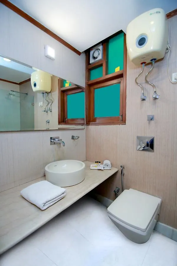 Chanson Grand Westend Delhi  2*, Delhi (National Capital Territory of India)